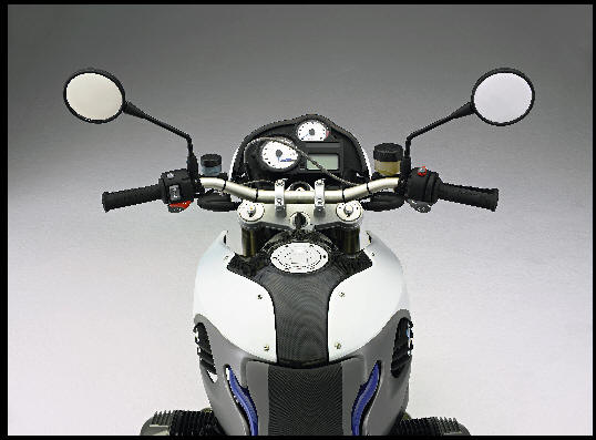 Megamoto bmw cruscotto