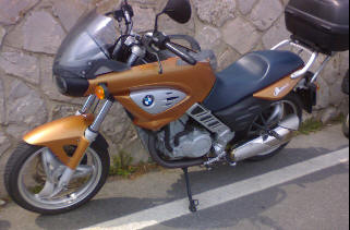 moto bmw arancione