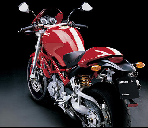 MONSTER 800