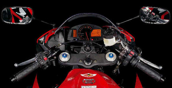 honda cbr 600 rr immagine frontale